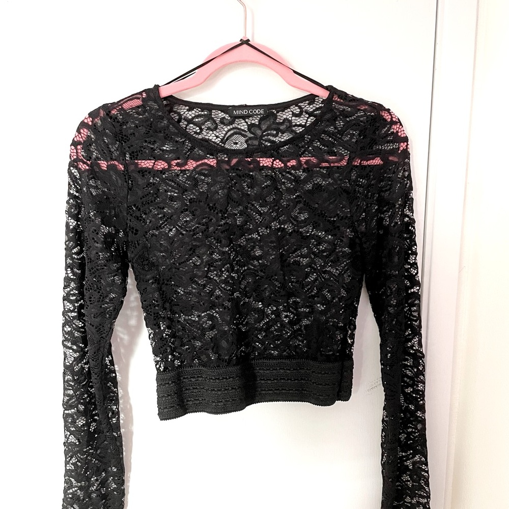 🖤BLACK LACE TOP🖤